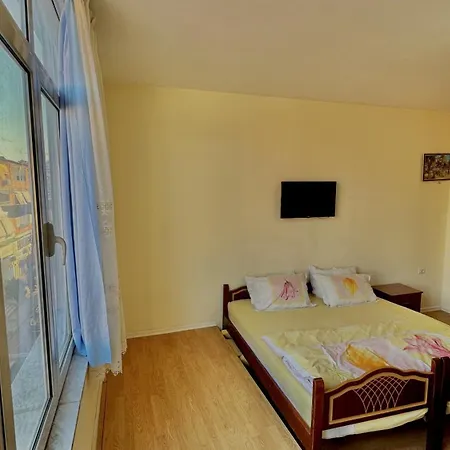 Traditional Homestay Tirana