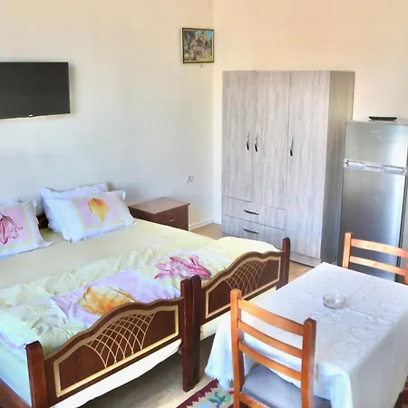 Homestay Traditional Tirana